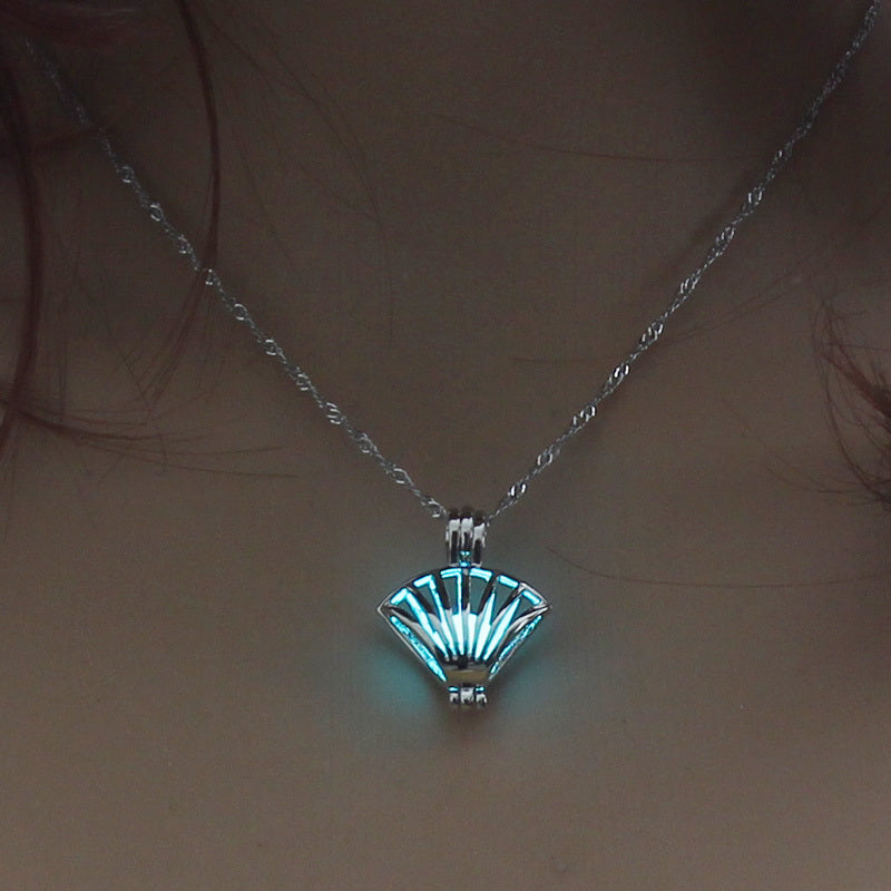 Luminous Sea Shell Necklace