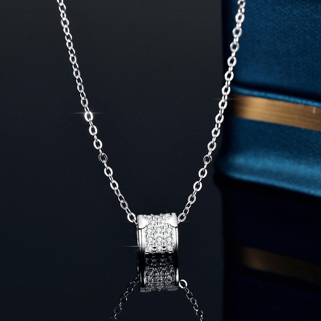 Moissanite Diamond Aurora Necklace