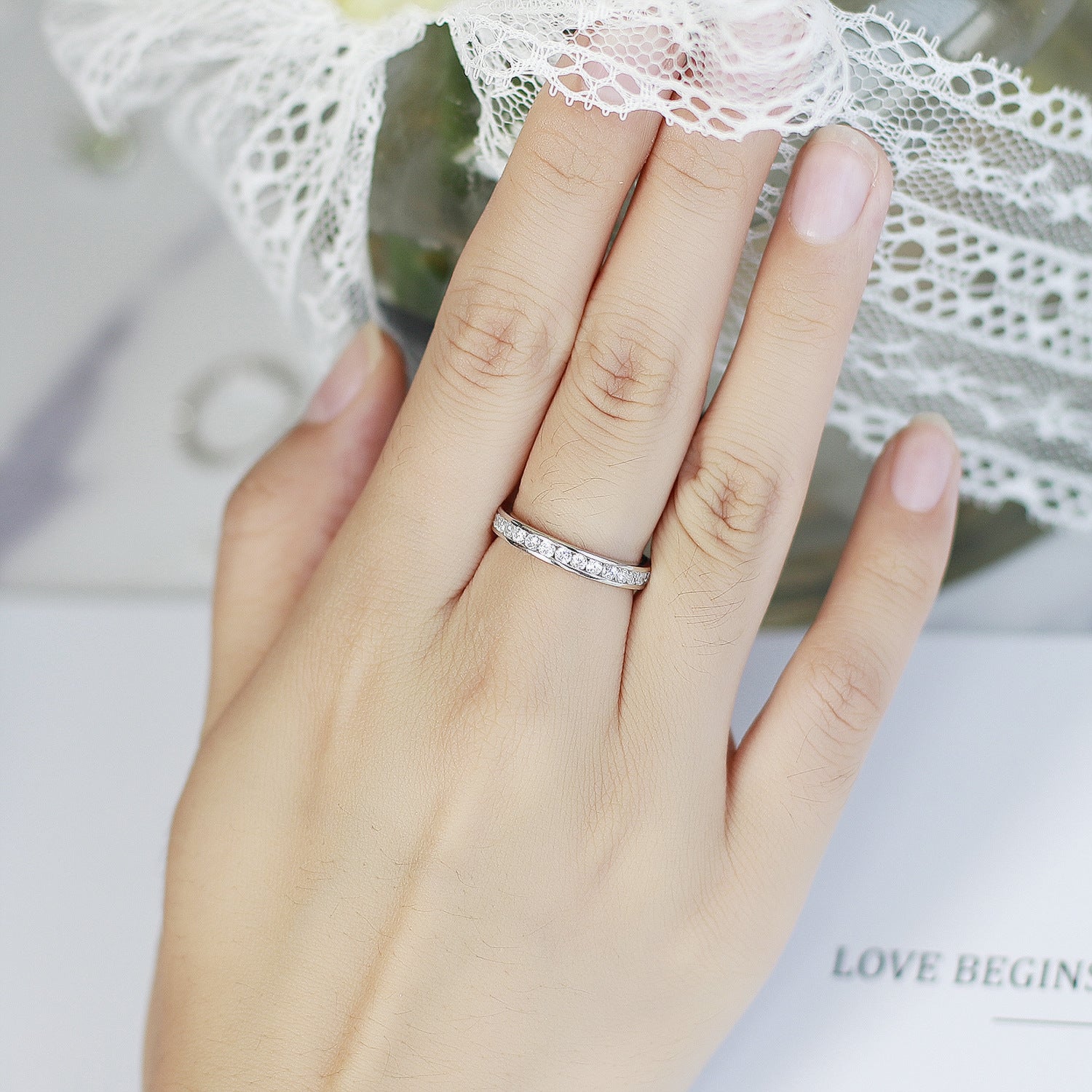 Moissanite Diamond Infinity Band
