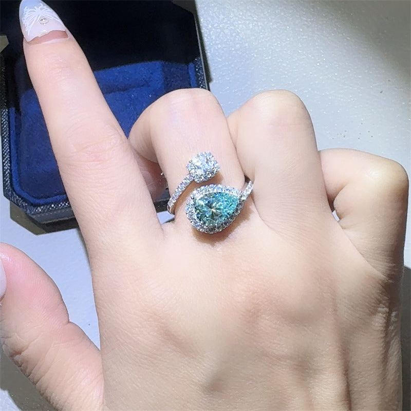 Moissanite Diamond Mirage Ring