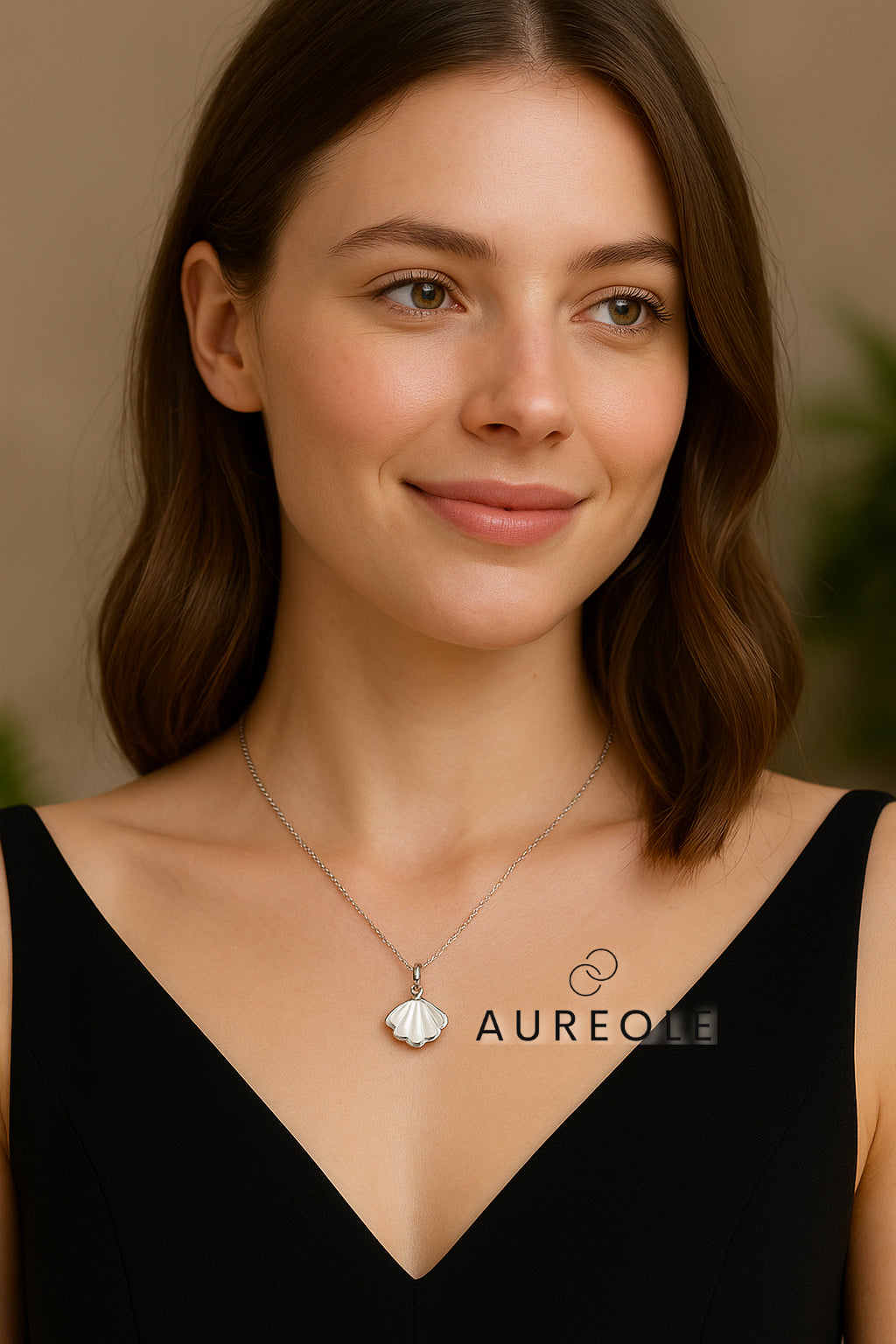 Love Reflection Seashell Necklace