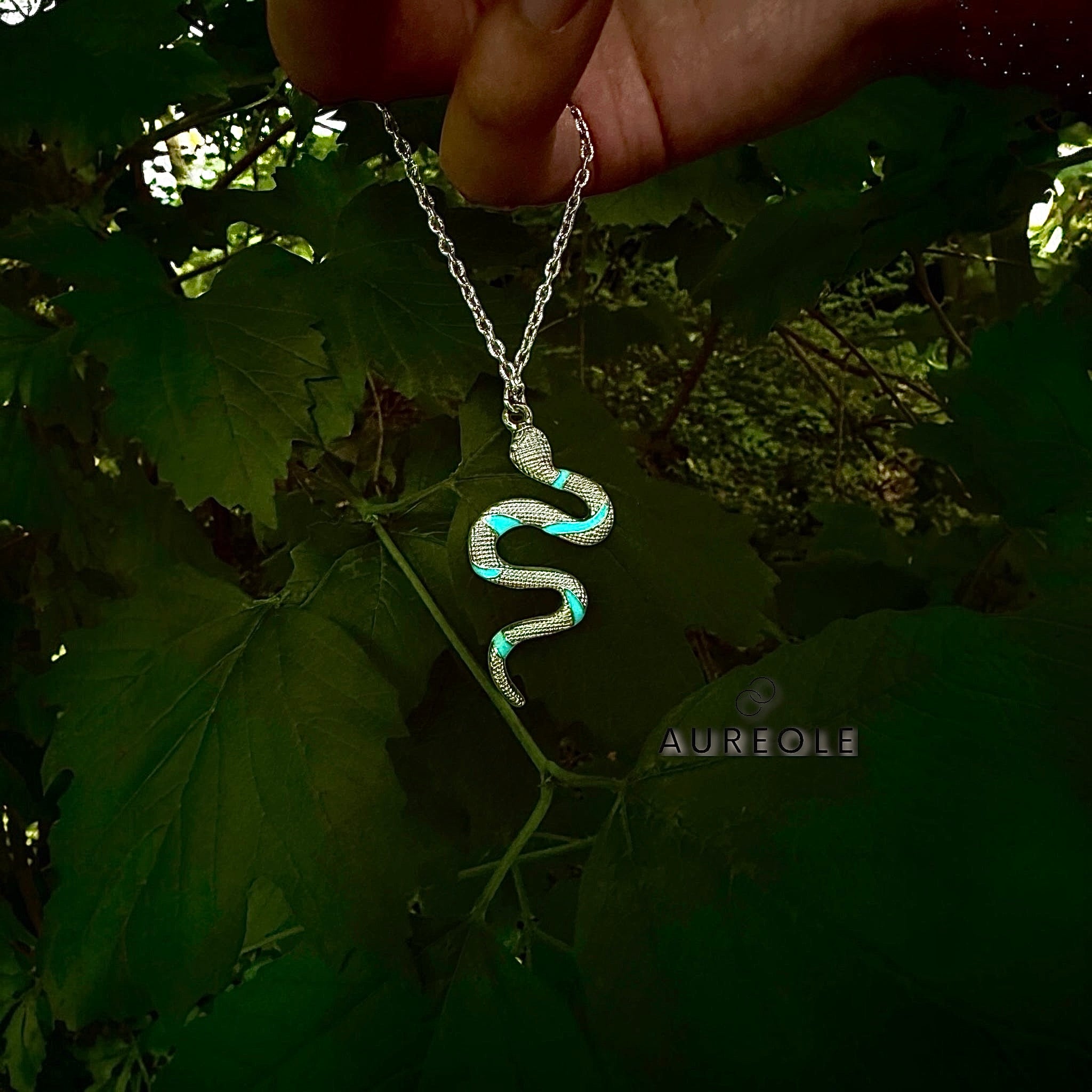 Collier Lumineux En Forme De Serpent