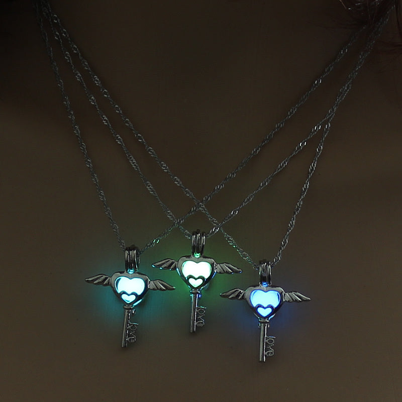 Collier Clé Ange Lumineux