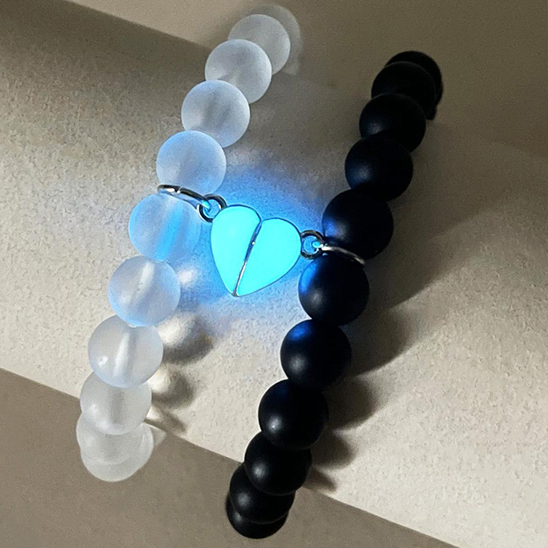 Bracelets décoratifs en forme de cœur lumineux