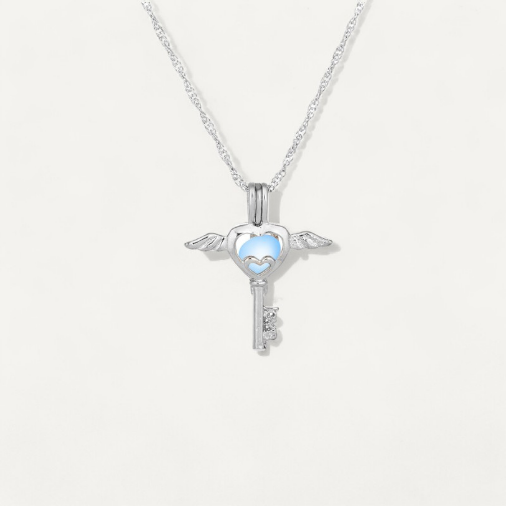 Collier Clé Ange Lumineux