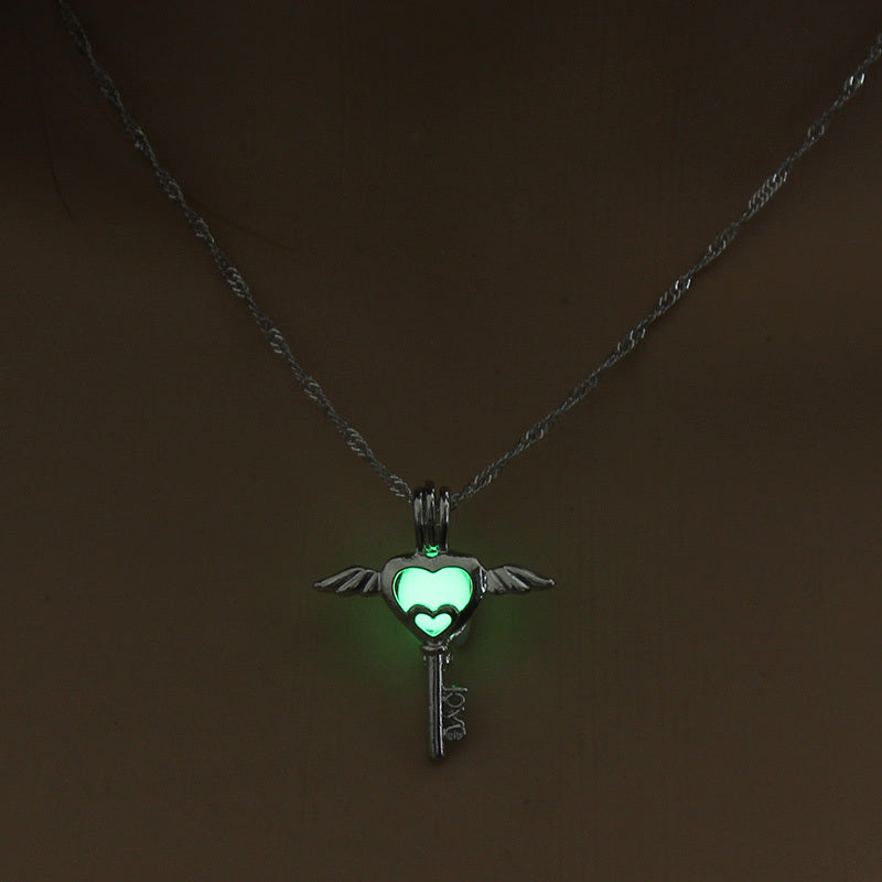 Collier Clé Ange Lumineux