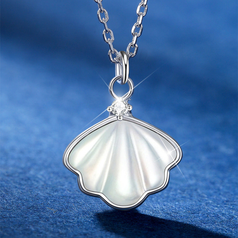 Love Reflection Seashell Necklace