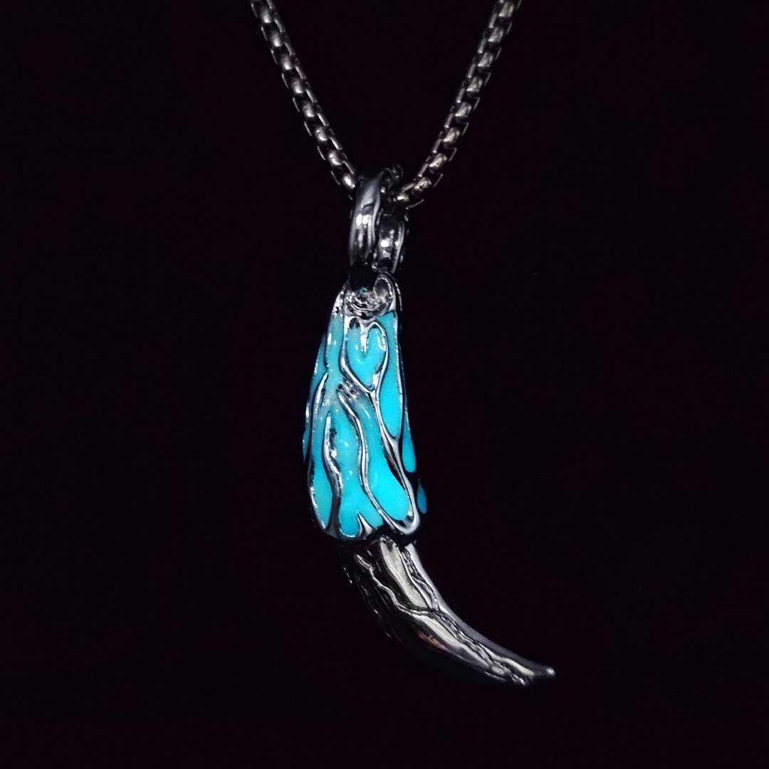 Luminous Wolf Tooth Necklace