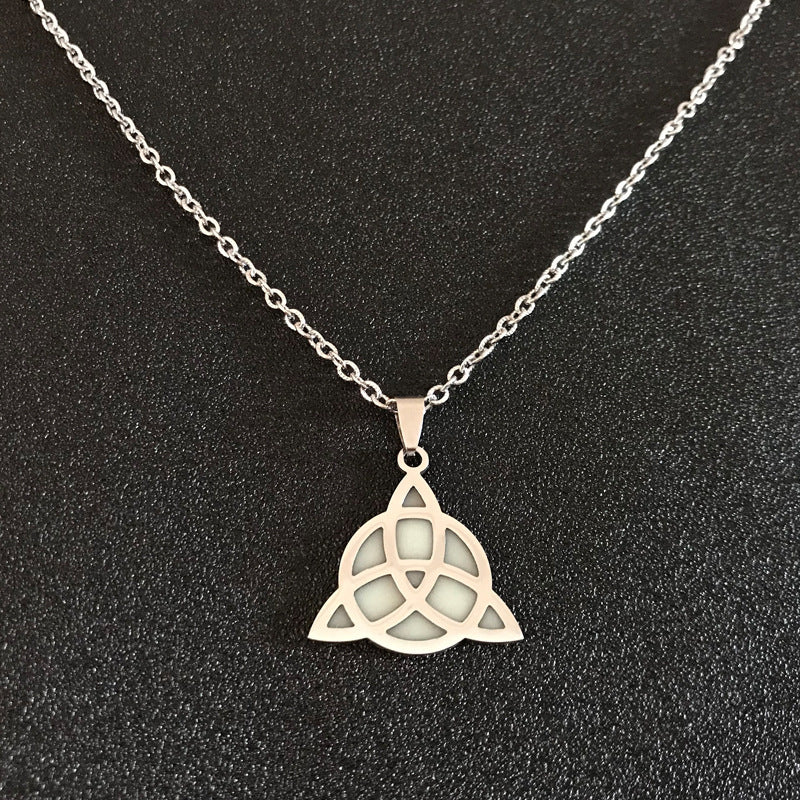 Collier pendentif géométrique lumineux 