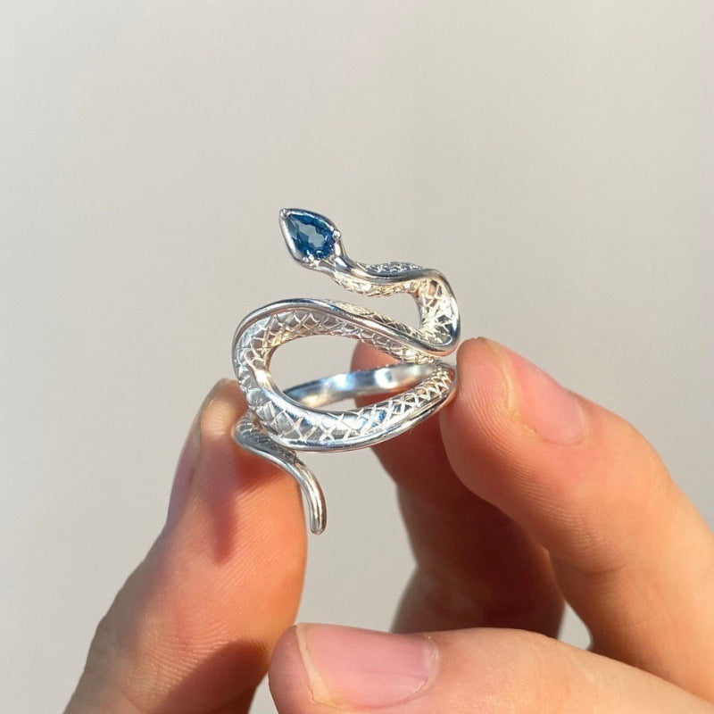 Anillo de serpiente de plata